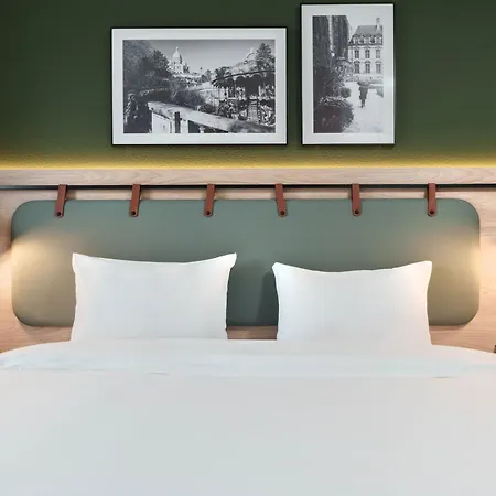 Campanile Saint Antoine Hotel 3*